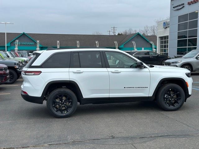 2026 Jeep Grand Cherokee GRAND CHEROKEE LAREDO ALTITUDE 4X4