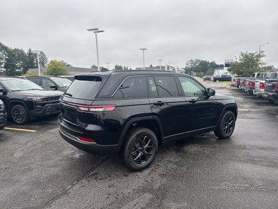 2027 Jeep Grand Cherokee Altitude