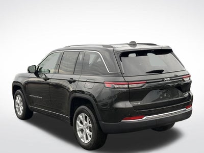 2023 Jeep Grand Cherokee Limited * Certified Pre-Owned *