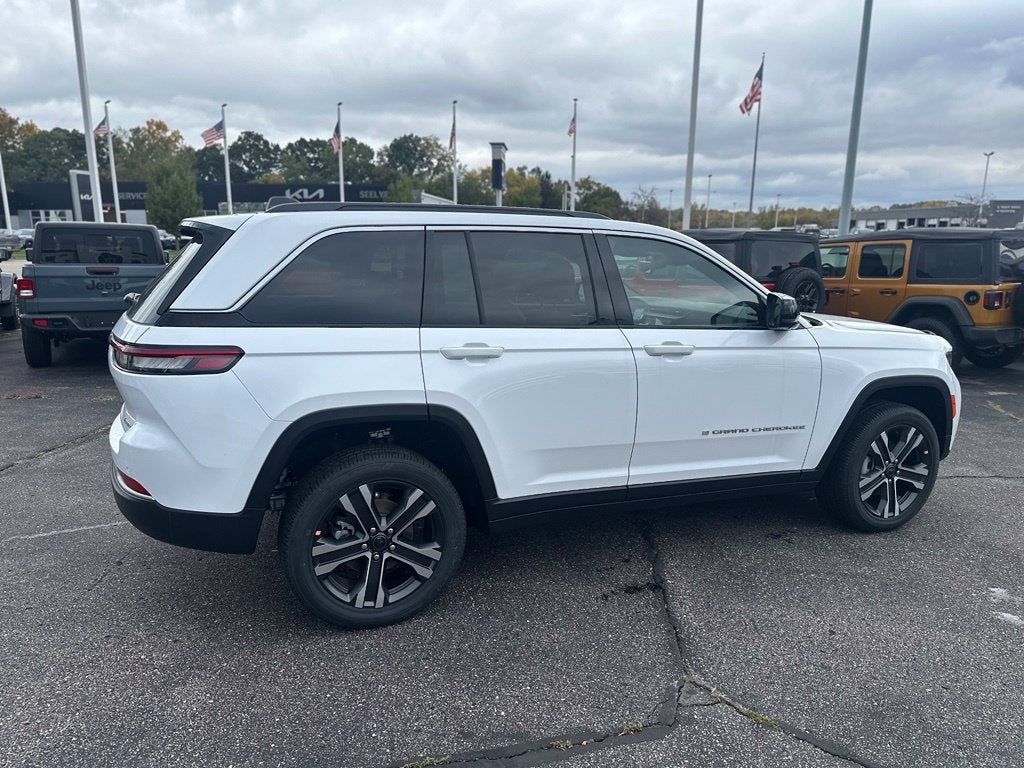 2027 Jeep Grand Cherokee Limited