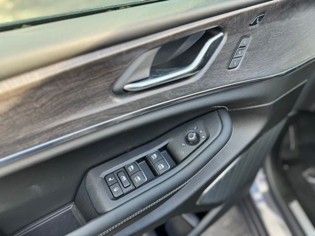 2025 Jeep Grand Cherokee GRAND CHEROKEE OVERLAND 4X4