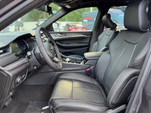 2025 Jeep Grand Cherokee GRAND CHEROKEE OVERLAND 4X4