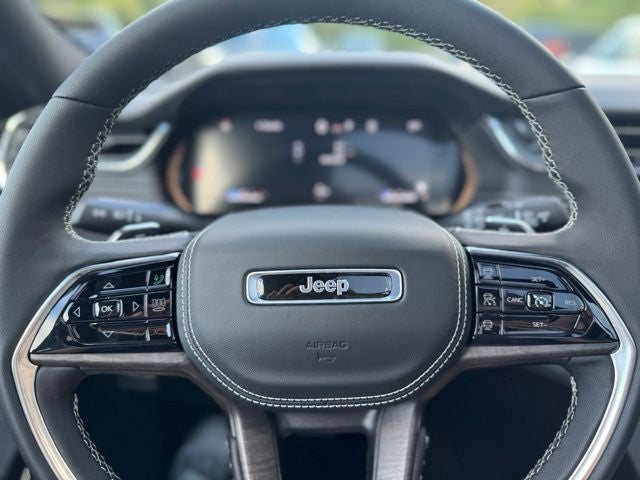 2025 Jeep Grand Cherokee GRAND CHEROKEE OVERLAND 4X4