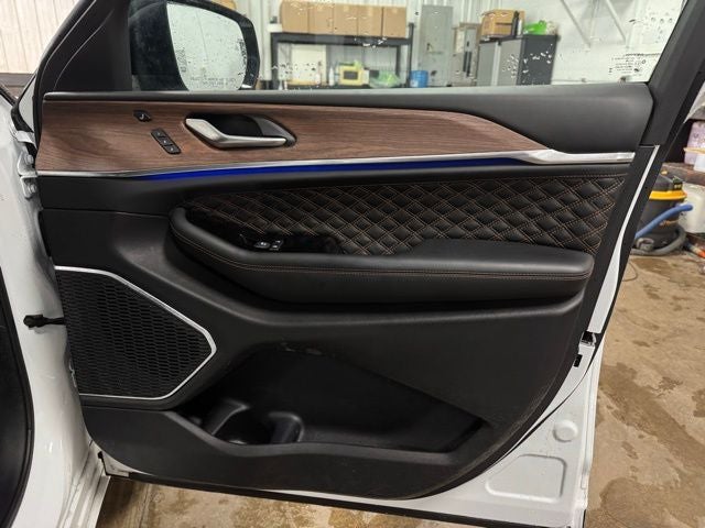 2025 Jeep Grand Cherokee Summit 4x4