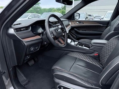 2025 Jeep Grand Cherokee Summit 4x4