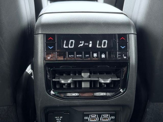 2025 Jeep Grand Cherokee Summit 4x4