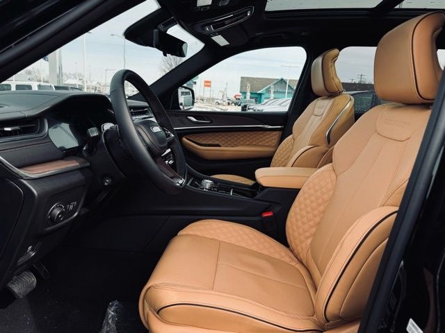 2025 Jeep Grand Cherokee GRAND CHEROKEE SUMMIT 4X4