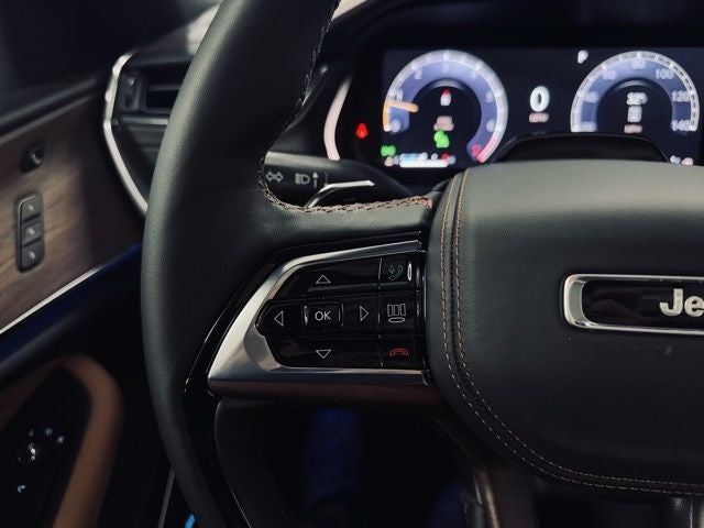 2025 Jeep Grand Cherokee GRAND CHEROKEE SUMMIT 4X4