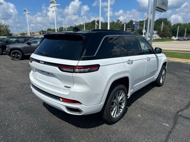 2025 Jeep Grand Cherokee GRAND CHEROKEE SUMMIT 4X4