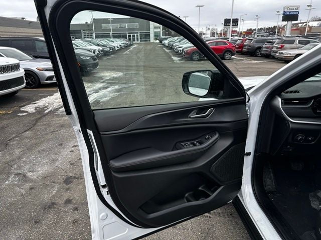 2025 Jeep Grand Cherokee L GRAND CHEROKEE L ALTITUDE X 4X4