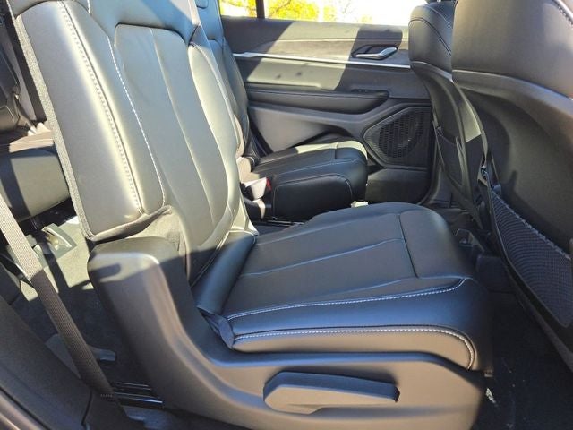 2025 Jeep Grand Cherokee L GRAND CHEROKEE L LIMITED 4X4