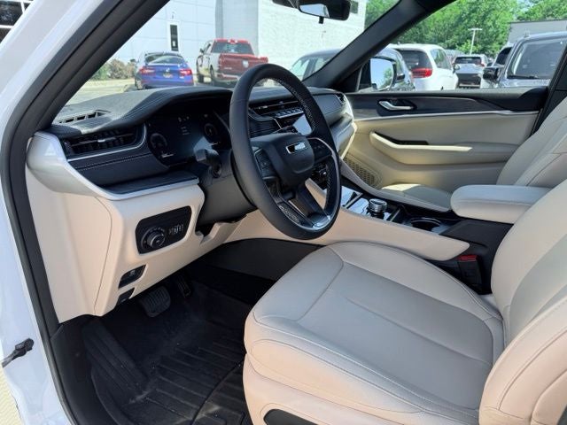 2025 Jeep Grand Cherokee L Limited 4x4