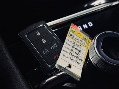 2023 Jeep Grand Cherokee L Limited 4x4