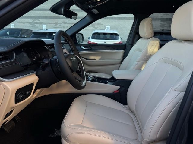 2025 Jeep Grand Cherokee L GRAND CHEROKEE L LIMITED 4X4