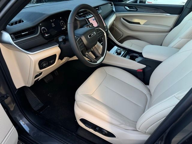 2025 Jeep Grand Cherokee L GRAND CHEROKEE L LIMITED 4X4