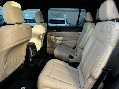 2025 Jeep Grand Cherokee L GRAND CHEROKEE L LIMITED 4X4