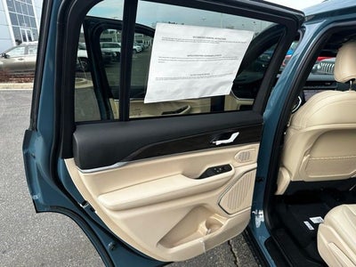 2026 Jeep Grand Cherokee L GRAND CHEROKEE L LIMITED 4X4