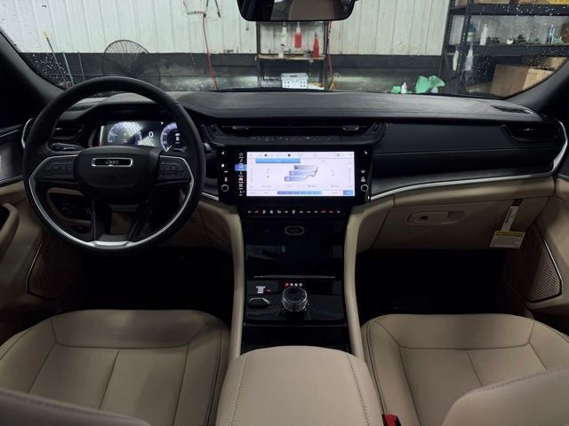 2026 Jeep Grand Cherokee L GRAND CHEROKEE L LIMITED 4X4