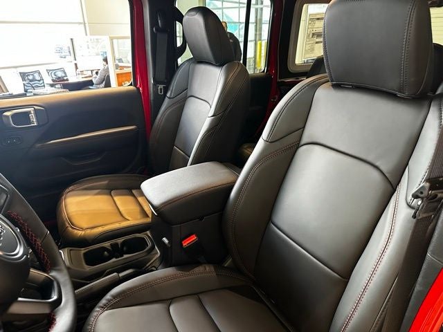 2026 Jeep Wrangler WRANGLER 4-DOOR MOAB 392