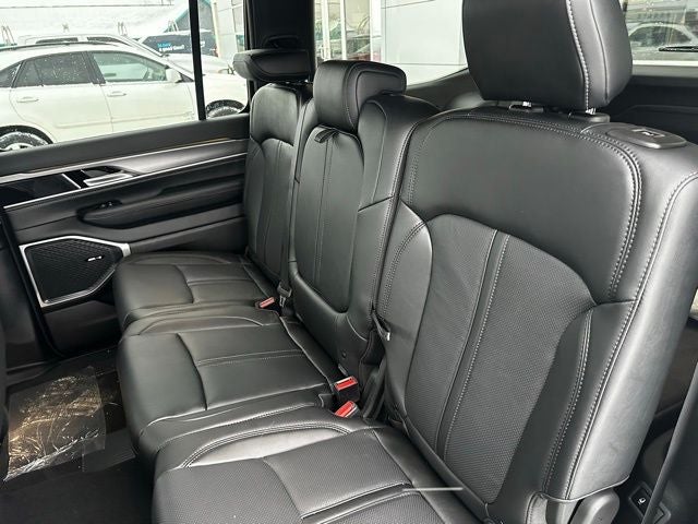 2026 Jeep Grand Wagoneer GRAND WAGONEER LIMITED ALTITUDE 4X4