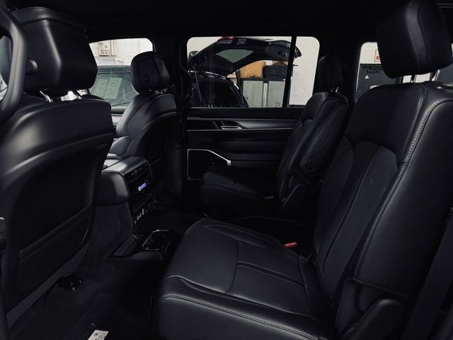 2026 Jeep Grand Wagoneer GRAND WAGONEER LIMITED ALTITUDE 4X4