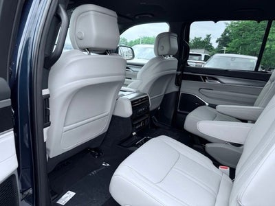 2026 Jeep Grand Wagoneer GRAND WAGONEER LIMITED ALTITUDE 4X4