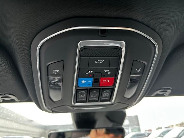 2026 Jeep Grand Wagoneer GRAND WAGONEER LIMITED ALTITUDE 4X4