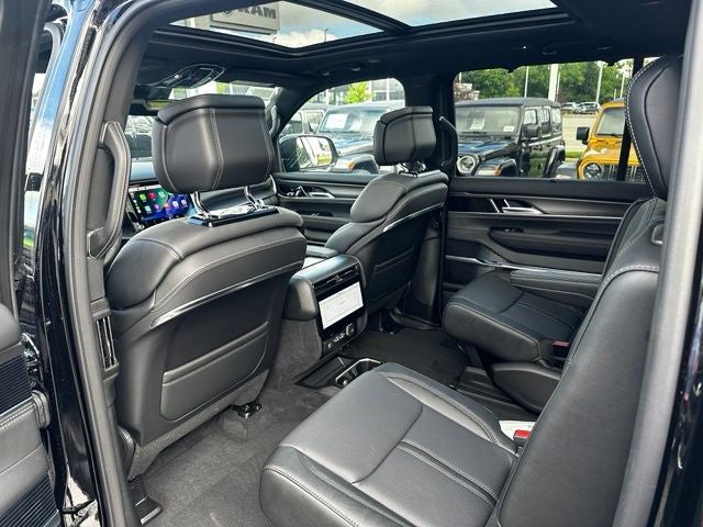 2026 Jeep Grand Wagoneer GRAND WAGONEER SUMMIT OBSIDIAN 4X4