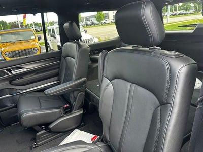 2026 Jeep Grand Wagoneer GRAND WAGONEER SUMMIT OBSIDIAN 4X4