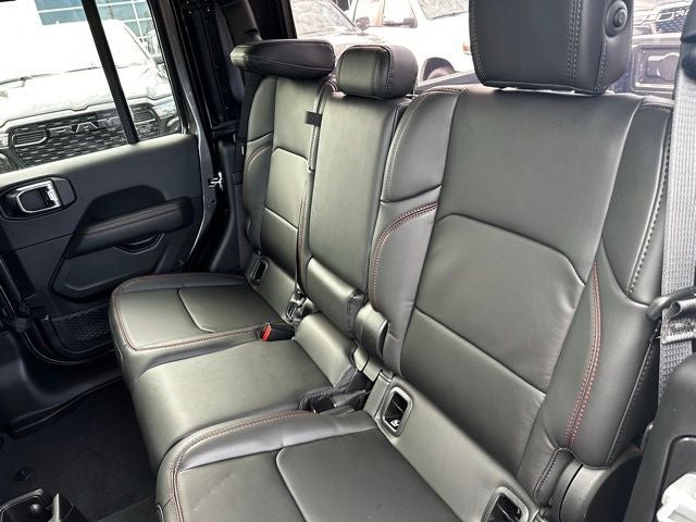 2025 Jeep Gladiator GLADIATOR RUBICON 4X4