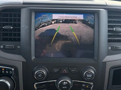 2022 RAM 1500 Classic Tradesman Crew Cab 4x4 5'7' Box