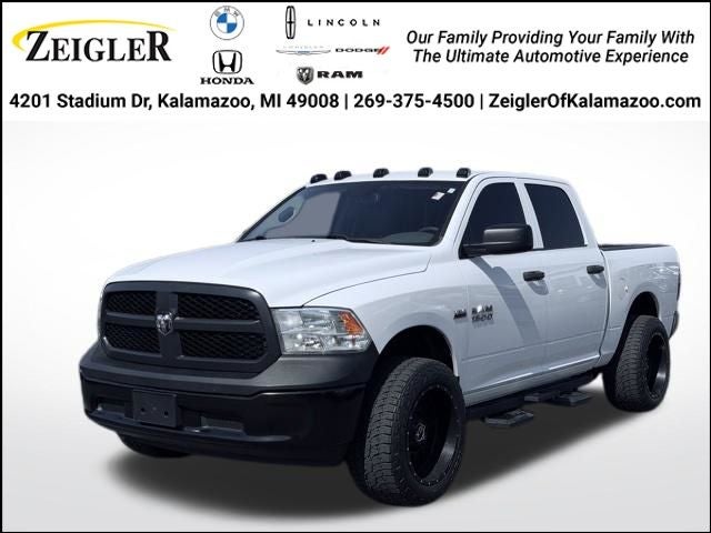 2018 RAM 1500 Tradesman Crew Cab 4x4 5'7' Box