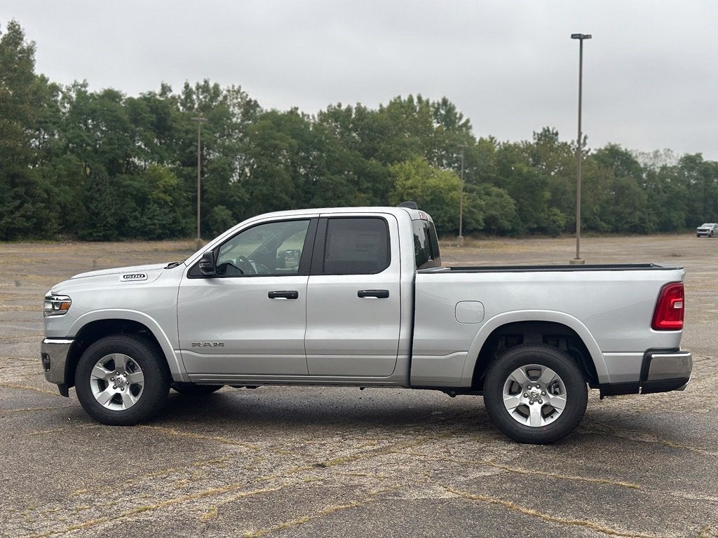 2027 RAM 1500 Big Horn/Lone Star