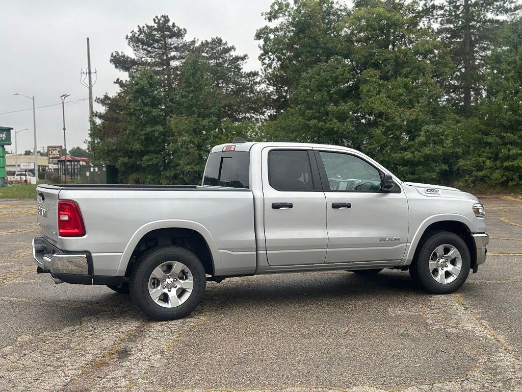 2027 RAM 1500 Big Horn/Lone Star