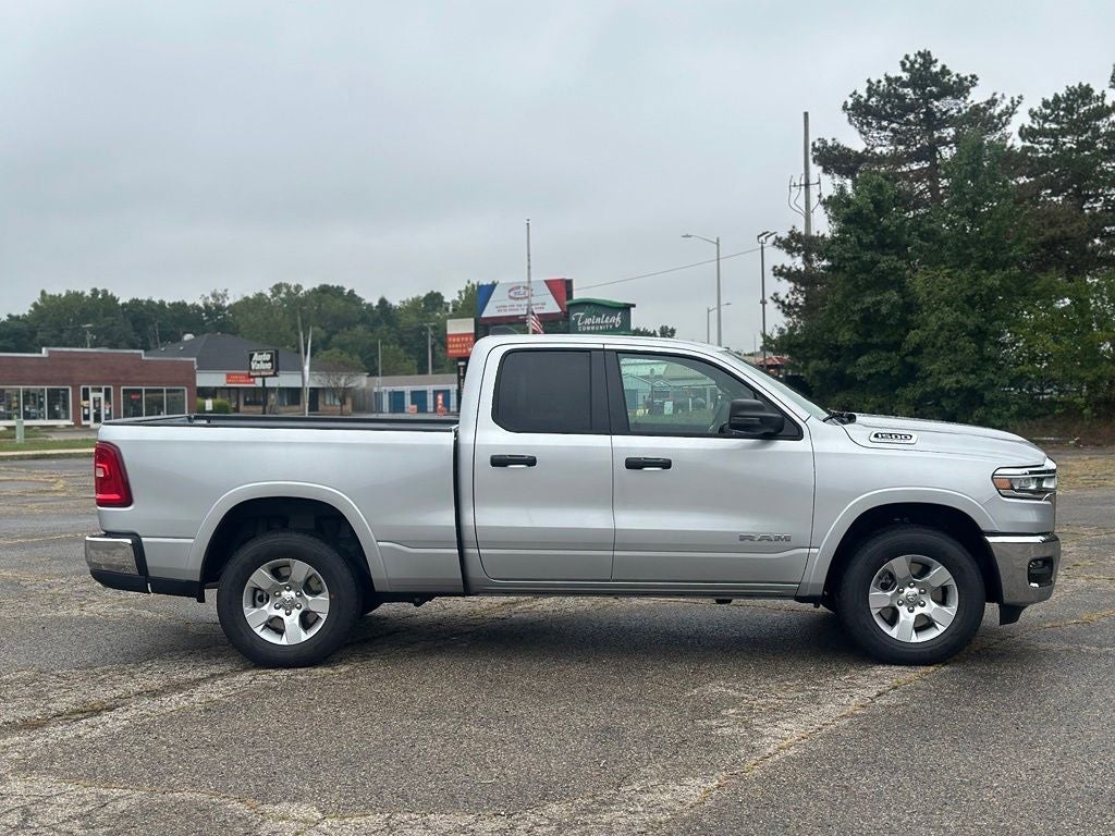 2027 RAM 1500 Big Horn/Lone Star