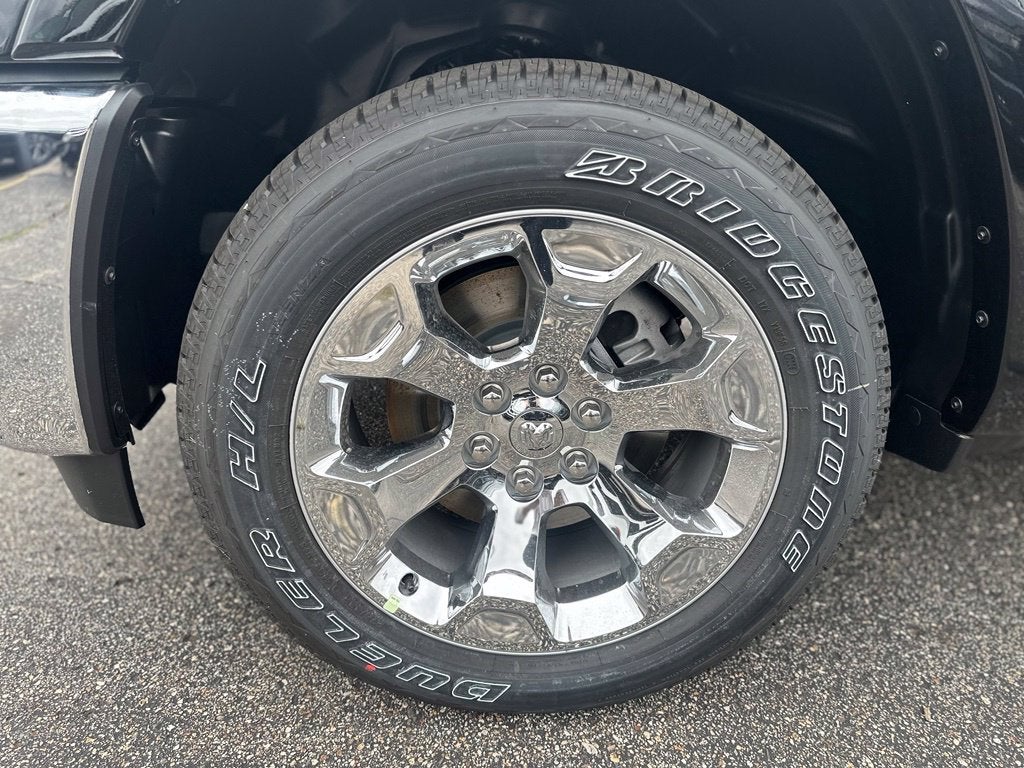 2027 RAM 1500 Big Horn/Lone Star