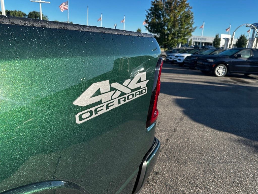 2027 RAM 1500 Big Horn/Lone Star