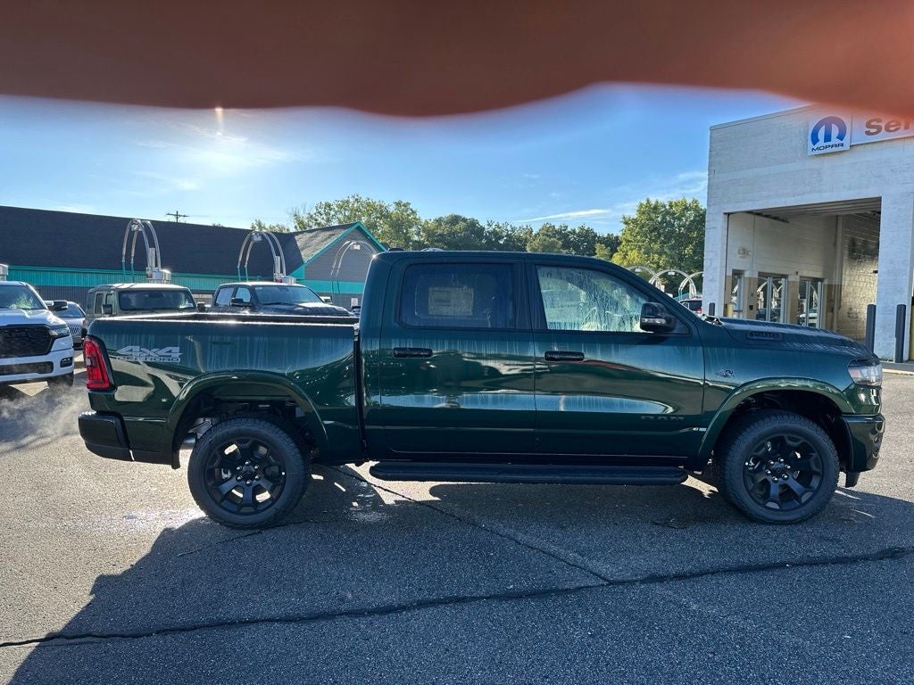 2027 RAM 1500 Big Horn/Lone Star