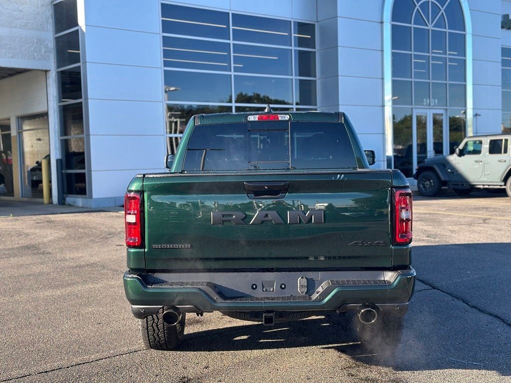 2027 RAM 1500 Big Horn/Lone Star