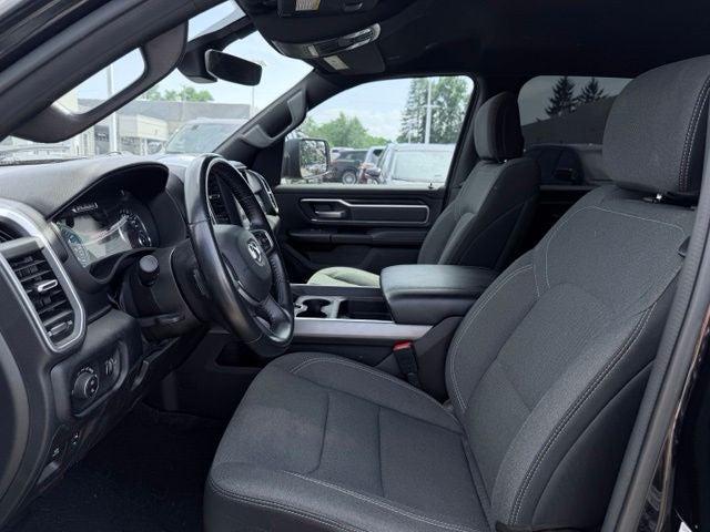 2022 RAM 1500 Big Horn Crew Cab 4x4 5'7' Box
