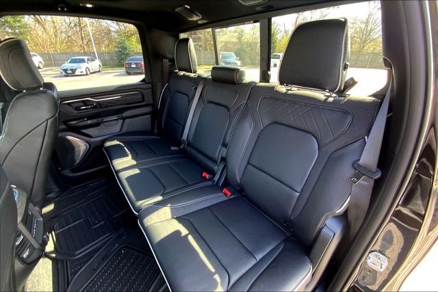 2026 RAM 1500 RAM 1500 LIMITED CREW CAB 4X4 5'7' BOX
