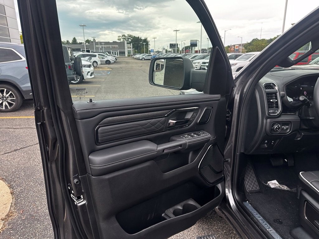 2027 RAM 1500 Limited