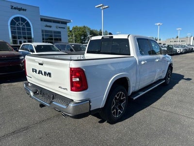 2026 RAM 1500 RAM 1500 LARAMIE CREW CAB 4X4 5'7' BOX