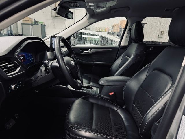 2022 Ford Escape Hybrid Titanium Hybrid