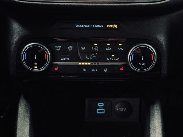 2022 Ford Escape Hybrid Titanium Hybrid