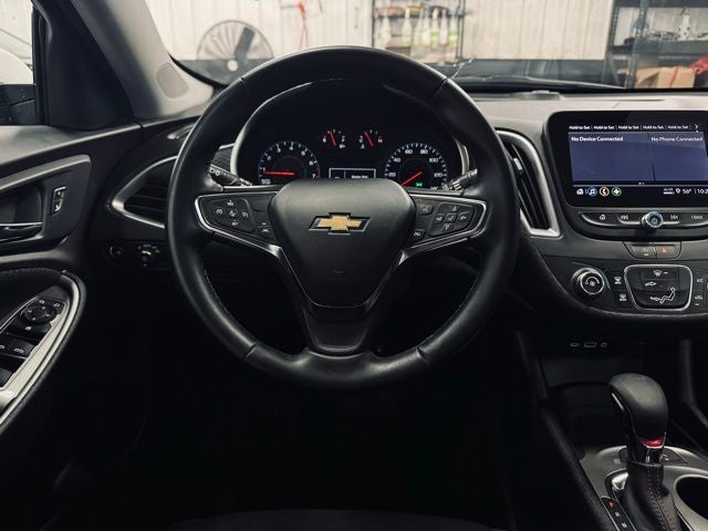 2024 Chevrolet Malibu FWD RS