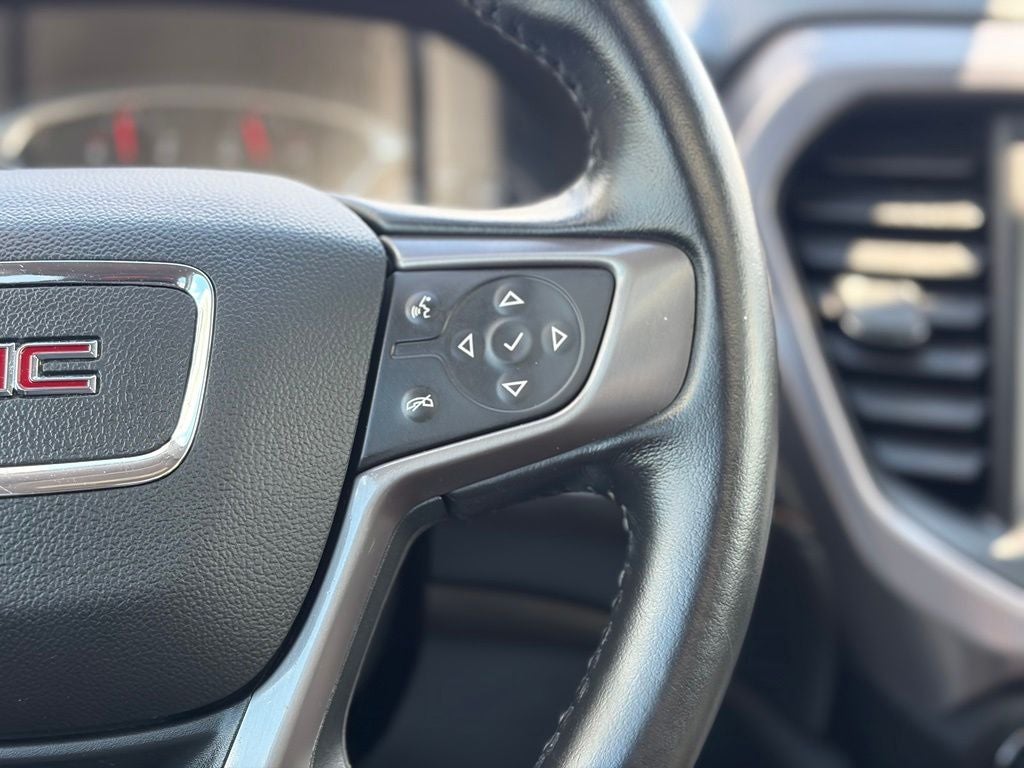 2020 GMC Acadia AWD AT4