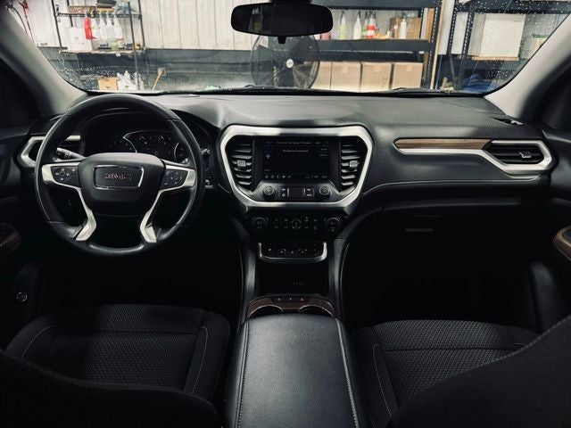 2023 GMC Acadia AWD SLE