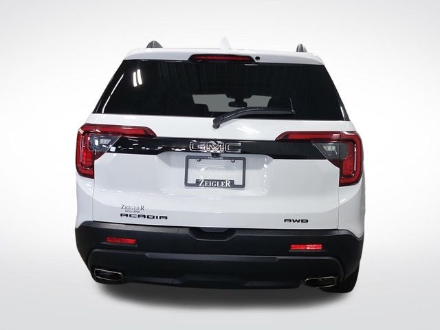 2023 GMC Acadia AWD SLT