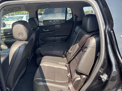 2023 GMC Acadia AWD SLT